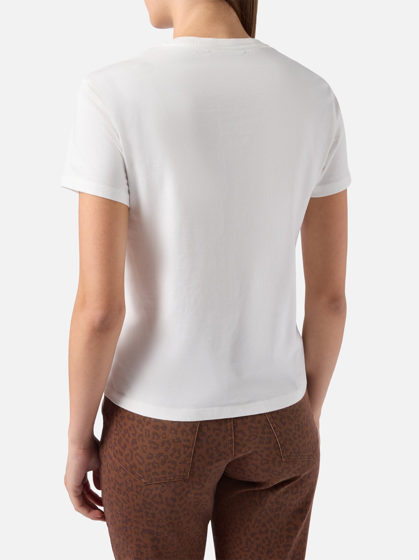 Emilie organic cotton T-shirt in white with Fatemi Santa embroidery