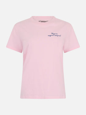 Woman heavy cotton pink t-shirt Emilie with Negare, negare sempre! embroidery | VACANZE DI NATALE SPECIAL EDITION - MC2 Saint Barth