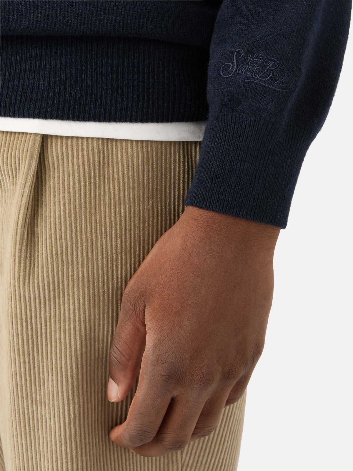 Navy blue Heron Rundhalsausschnitt aus leichtem Wolle-Kaschmir-Mix mit E Damme Tregua-Stickerei | Special edition