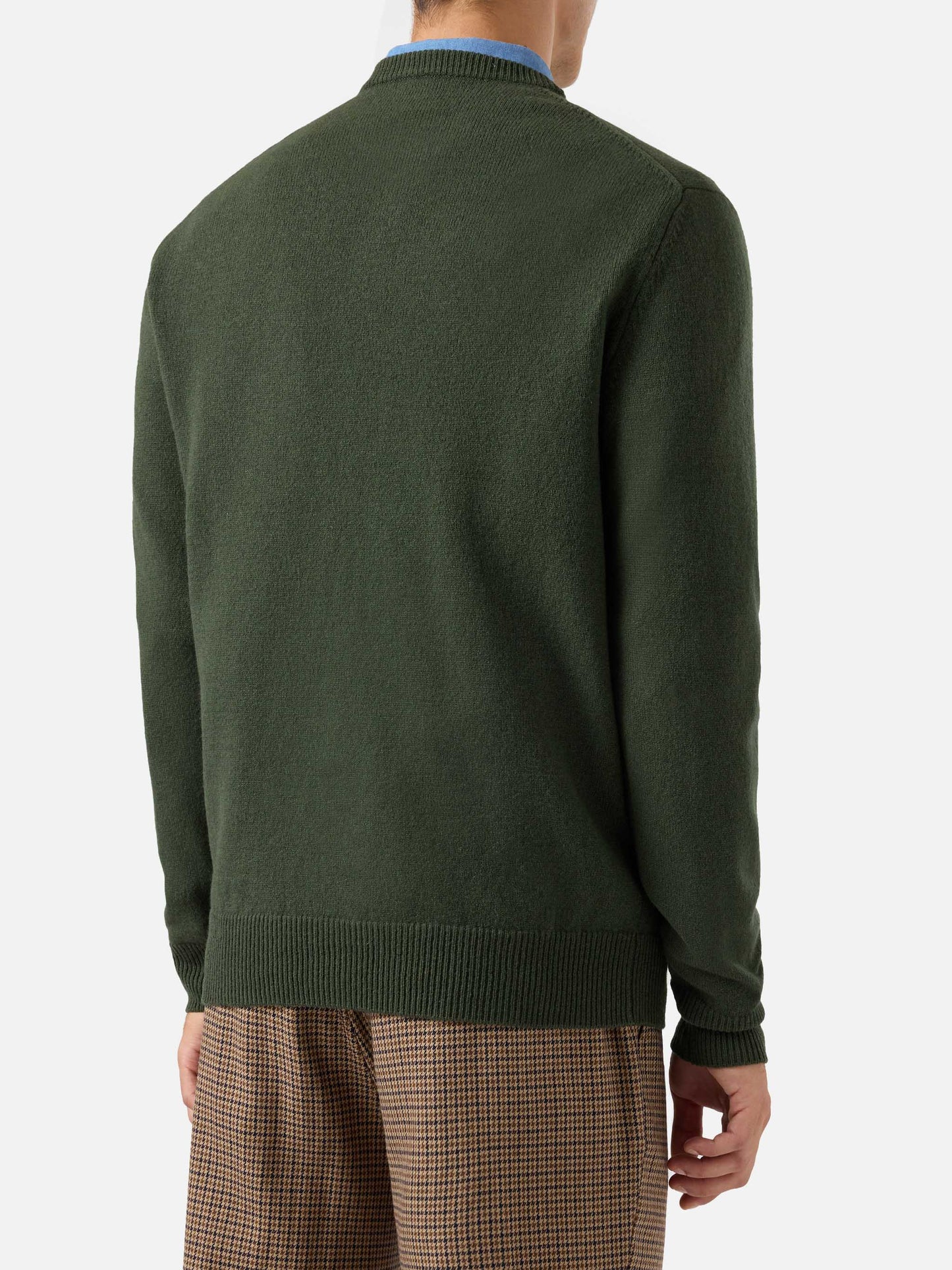 Regent 100% lambswool sweater in military green