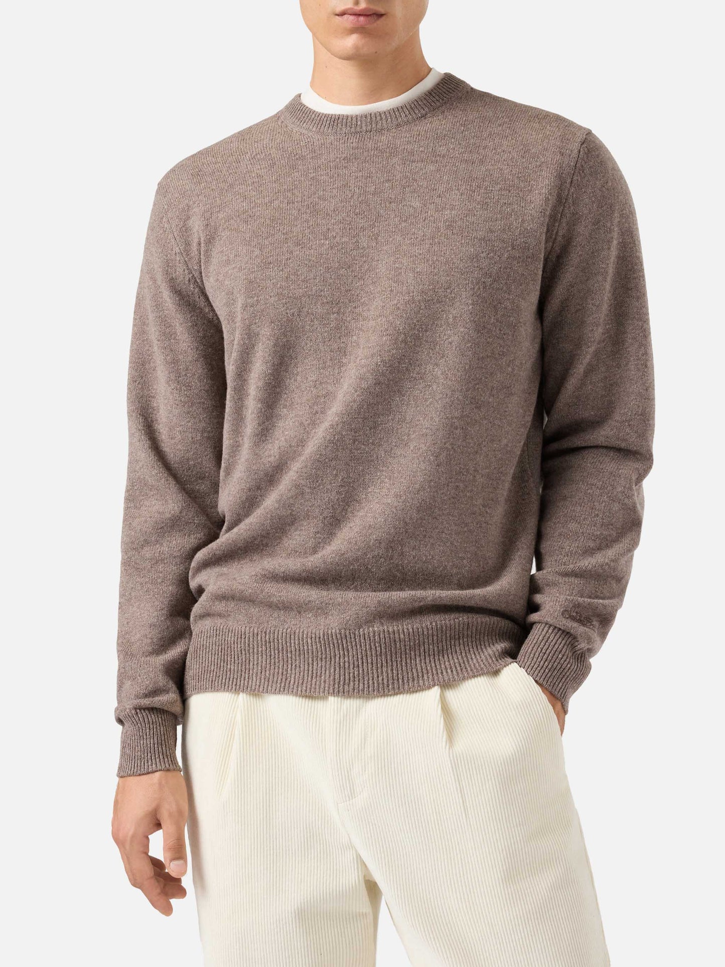 Regent 100% lambswool sweater in nut brown