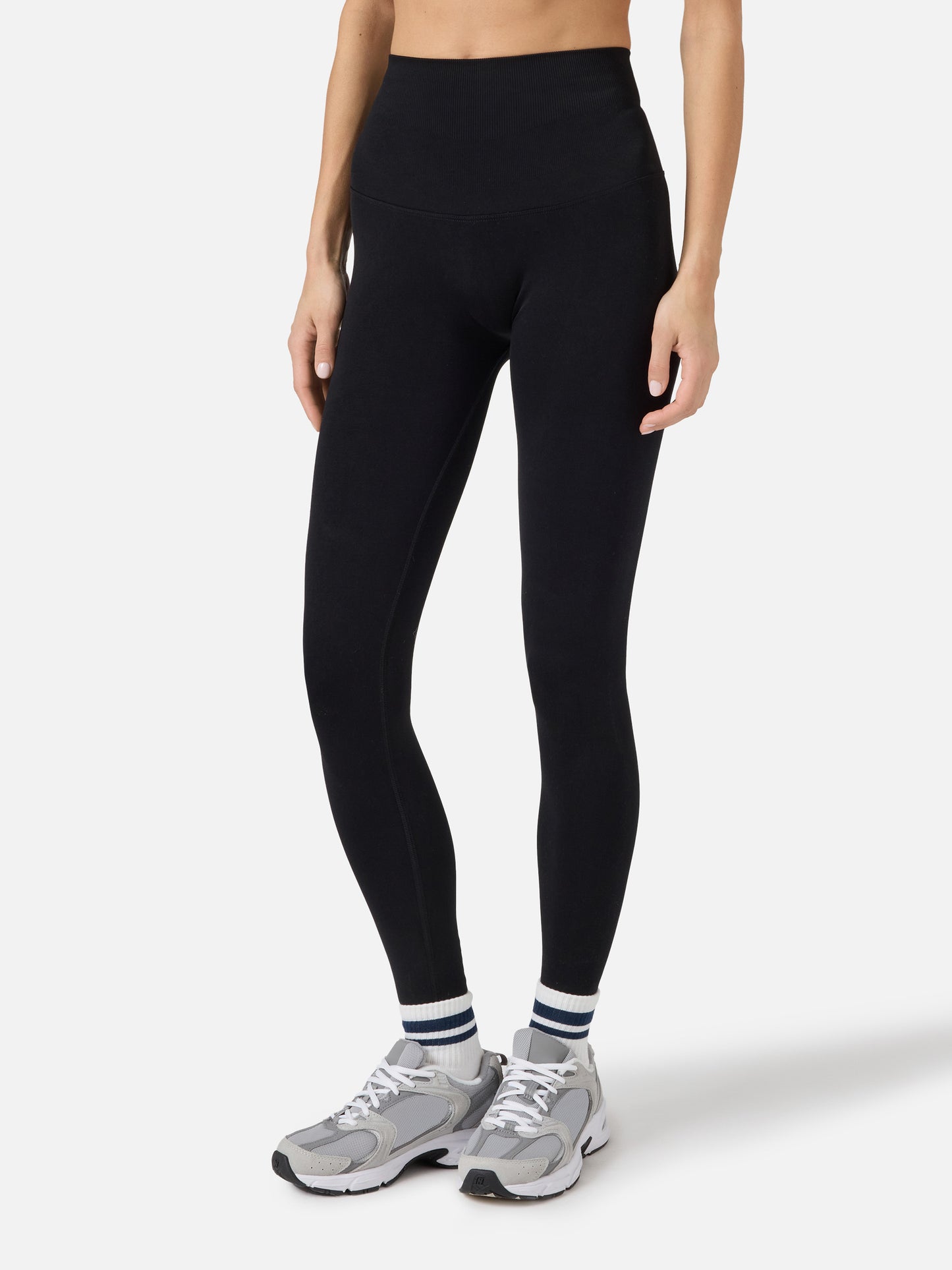 Black Vega technical fabric sports leggings
