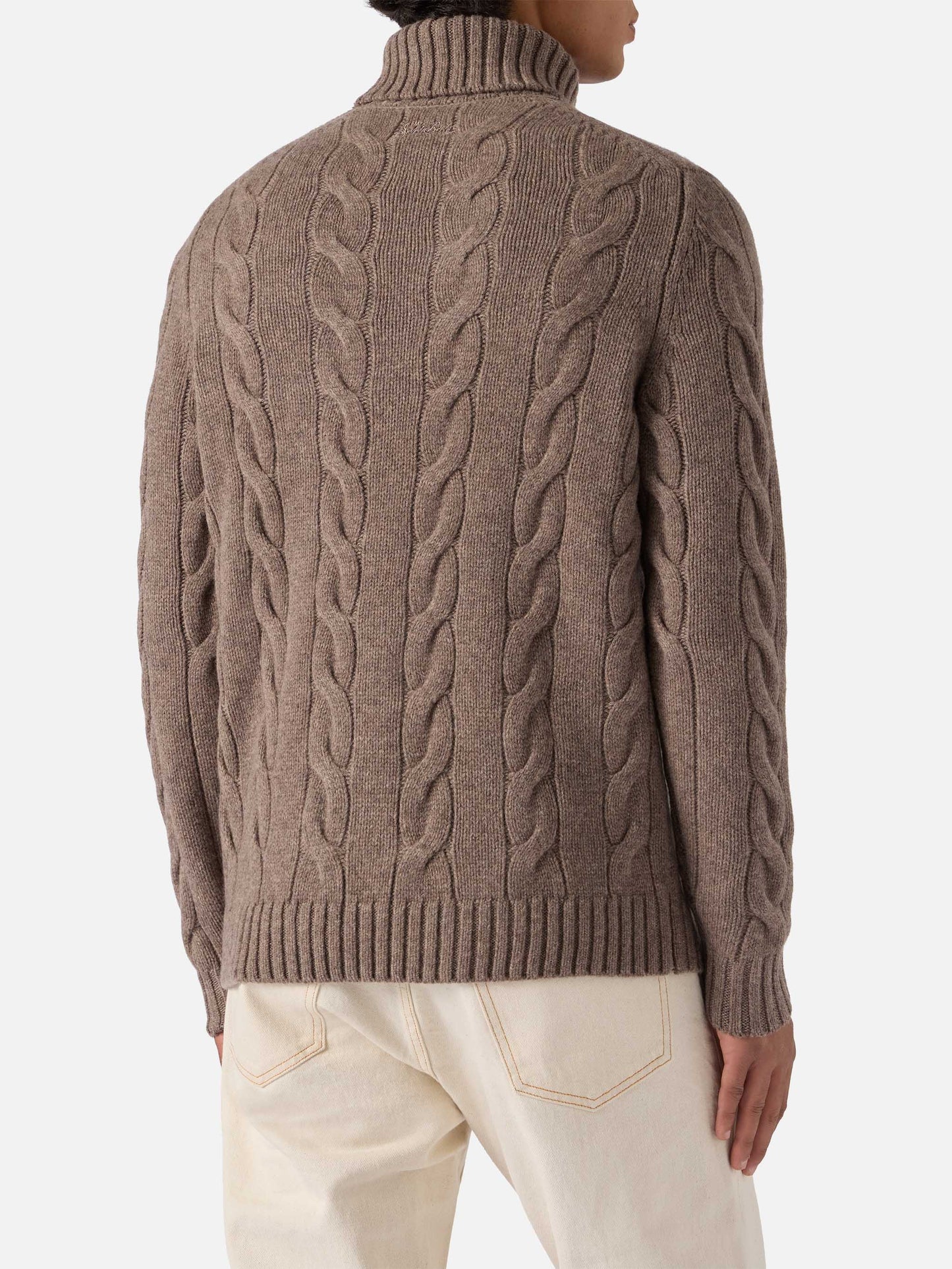 Pullover a collo alto Valdez in pura lana nocciola