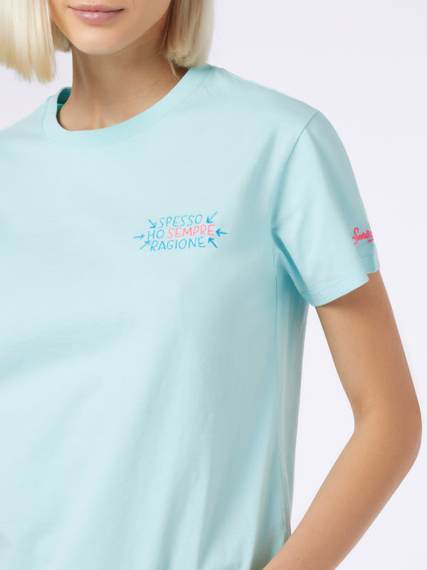 Damen-T-Shirt Emilie aus Baumwolljersey mit Rundhalsausschnitt und Spesso ho Sempre Ragione-Stickerei | INSULTI LUMINOSI SONDEREDITION