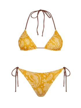 Woman triangle bikini with paisley print