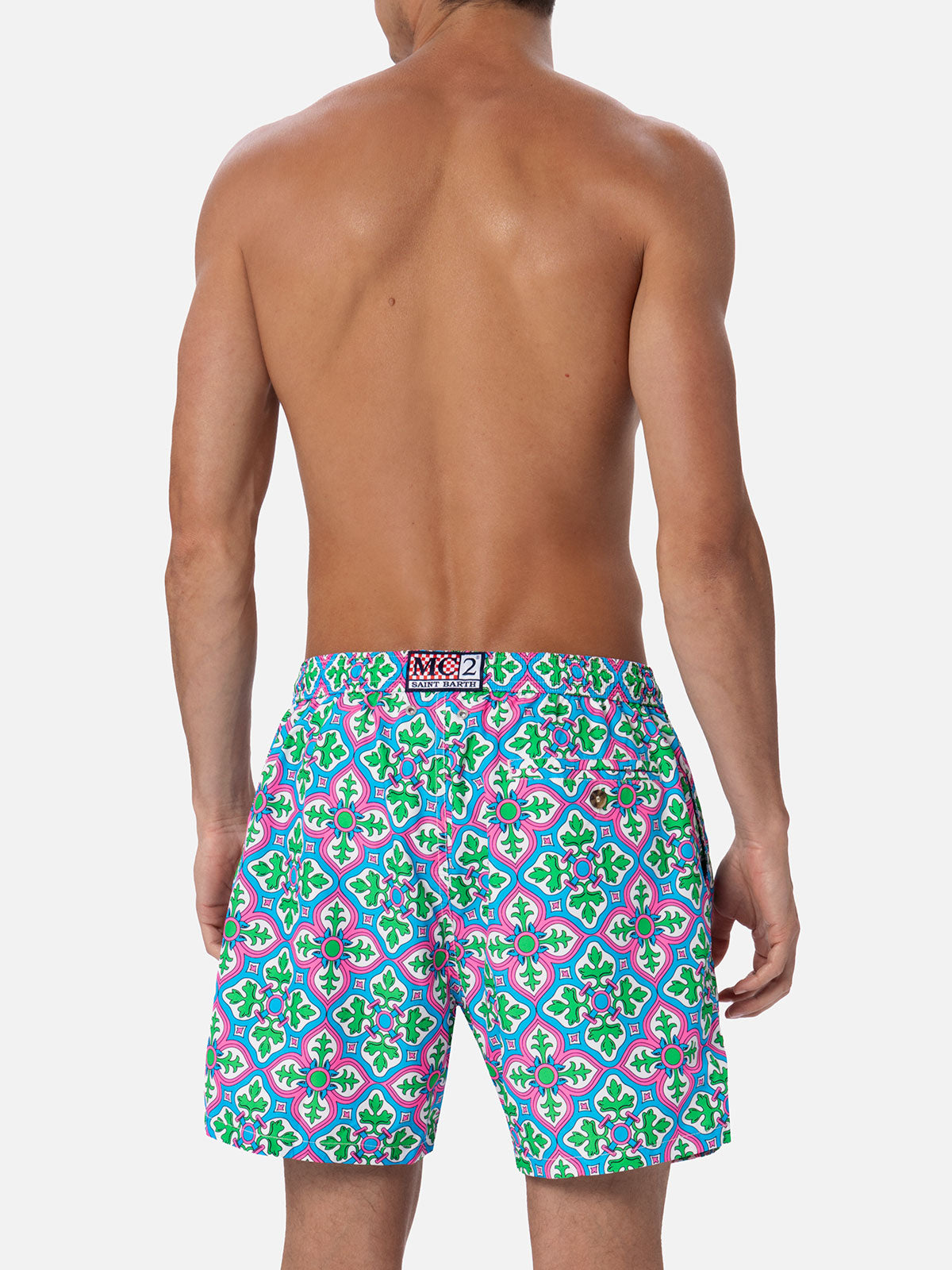 Man lightweight fabric swim-shorts Lighting 70 with majolica print