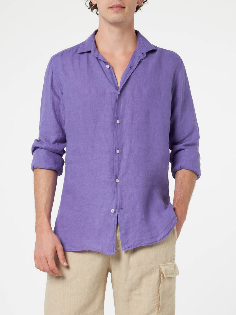 Man purple linen shirt Pamplona