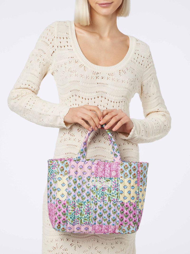 Mehrfarbige, gesteppte Soft Tote Mid-Tasche mit Blumenmuster