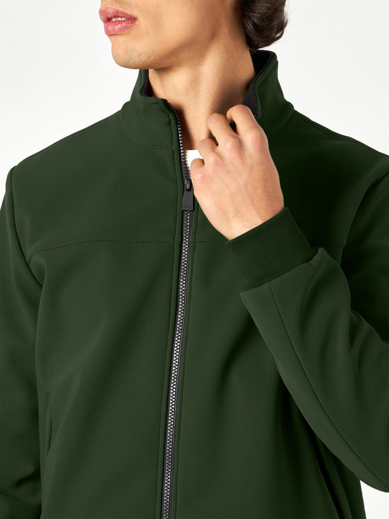 Man mid-weight military green bomber jacket Traveler