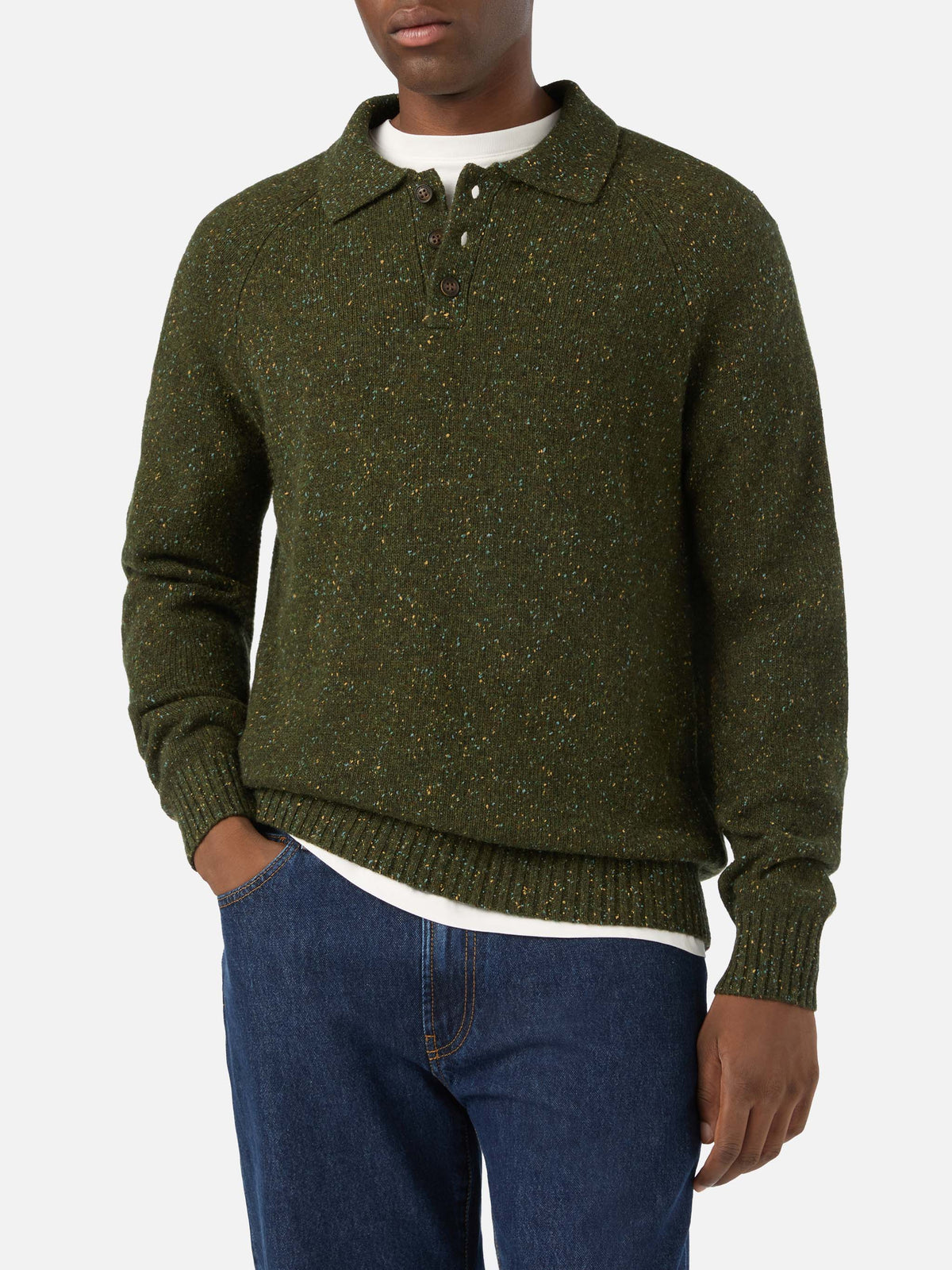 Olivgrünes Alfie Strick-Poloshirt aus Donegal-Wollmischung 