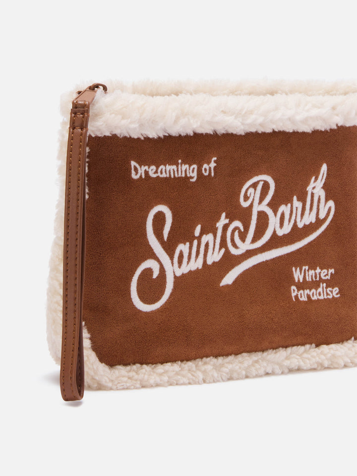 Pochette Aline marrone effetto montone con ricamo logo