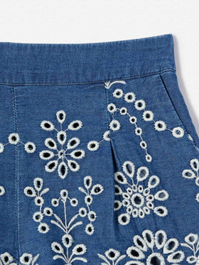 Short Amani Jr in chambray effetto denim con ricamo sangallo