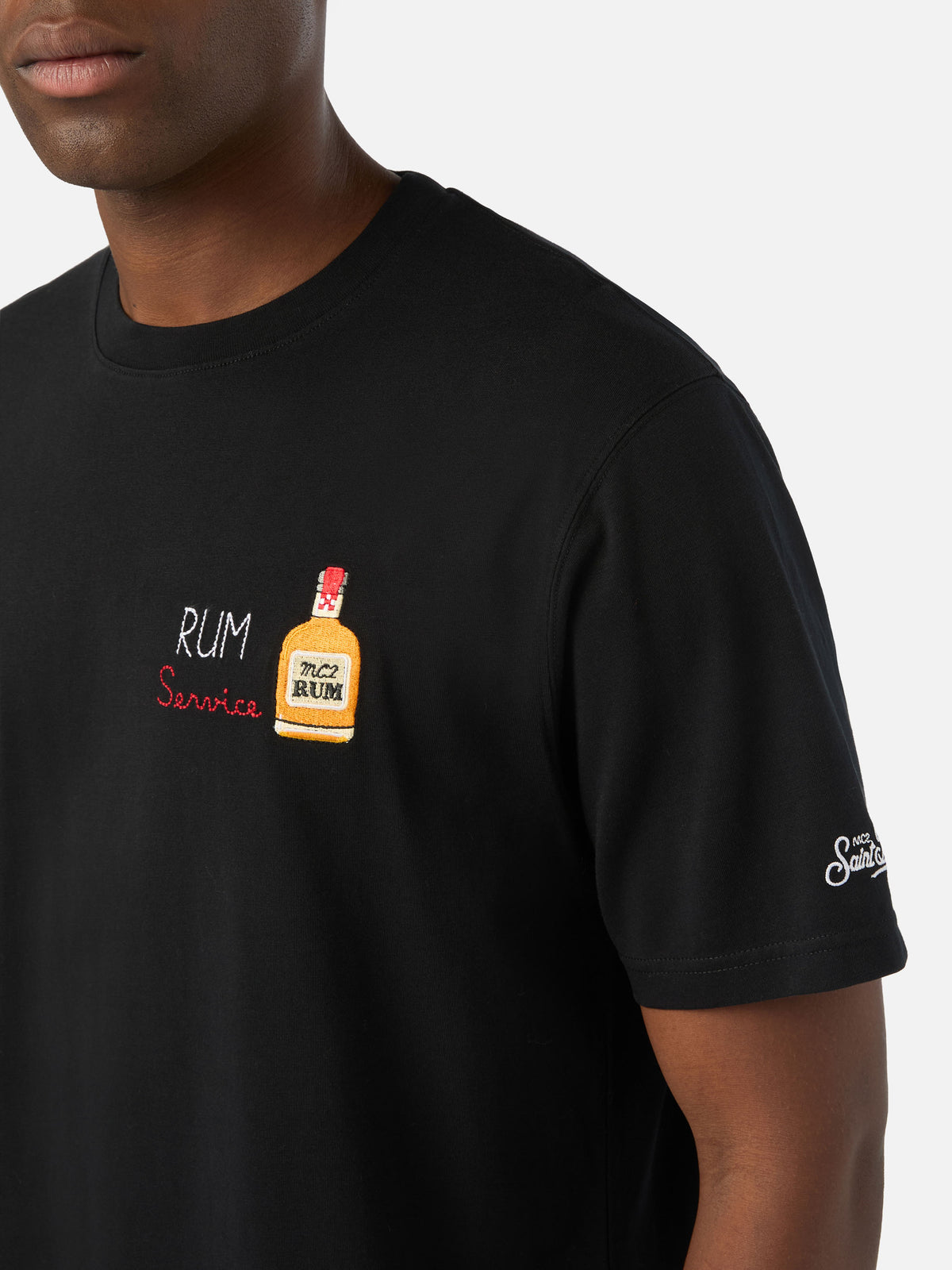T-shirt Arnott nera in cotone con ricamo Rum Service