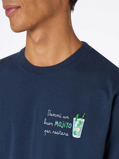 Herren-T-Shirt Arnott aus schwerer Baumwolle mit „Dami un mojito per restare“-Stickerei