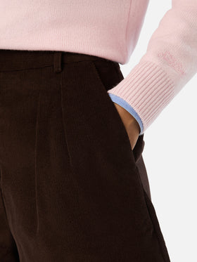 Shorts Aya marrone scuro in velluto a coste di cotone