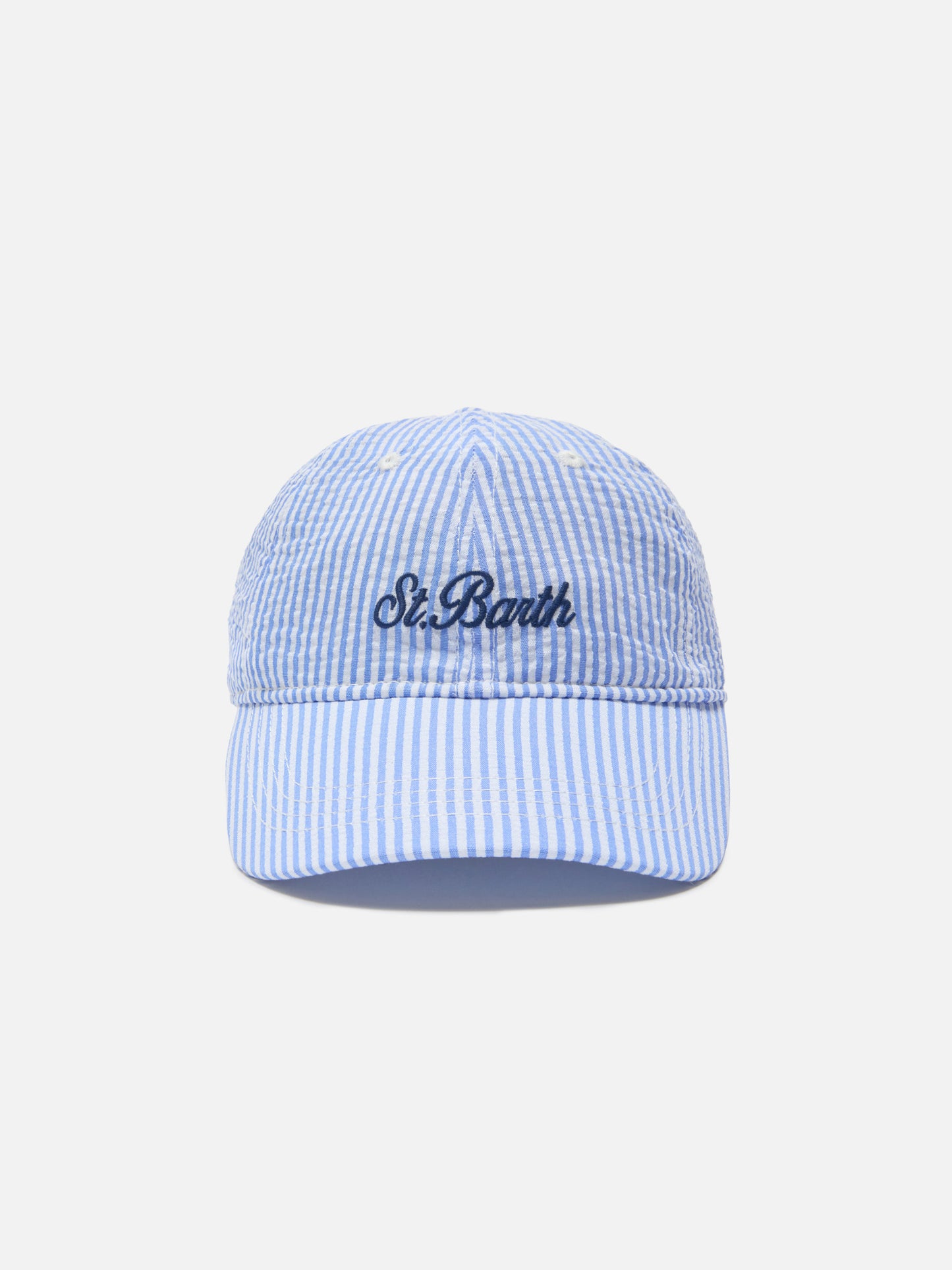 Baseball cap with visor in cotton seersucker with light blue and white stripes