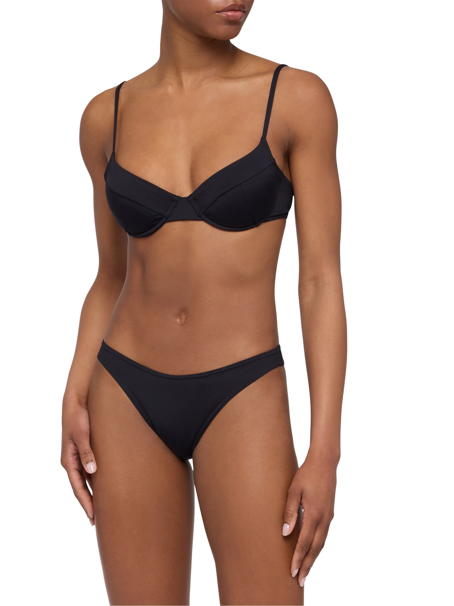 Schwarze klassische Badehose „Lido“ – Schwarzes Bügel-Bralette „Bea“