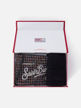 Set aus schwarzem Tweed pochette und schwarzer Beanie-Mütze 