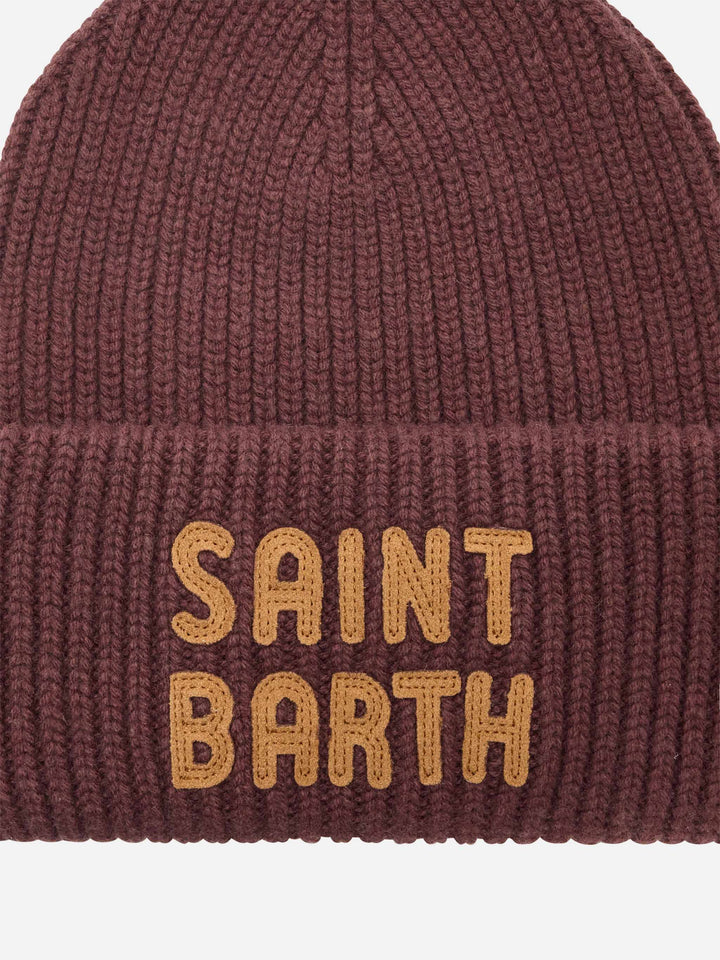 Brown Berry beanie with logo patch