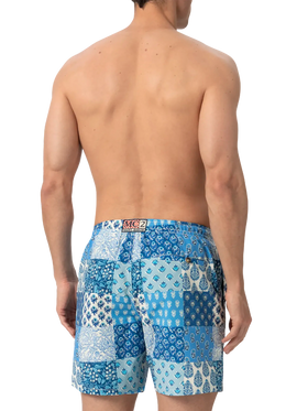 Mittellange Badeshorts Caprese mit Blumen-Patch-Print