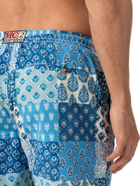 Mittellange Badeshorts Caprese mit Blumen-Patch-Print