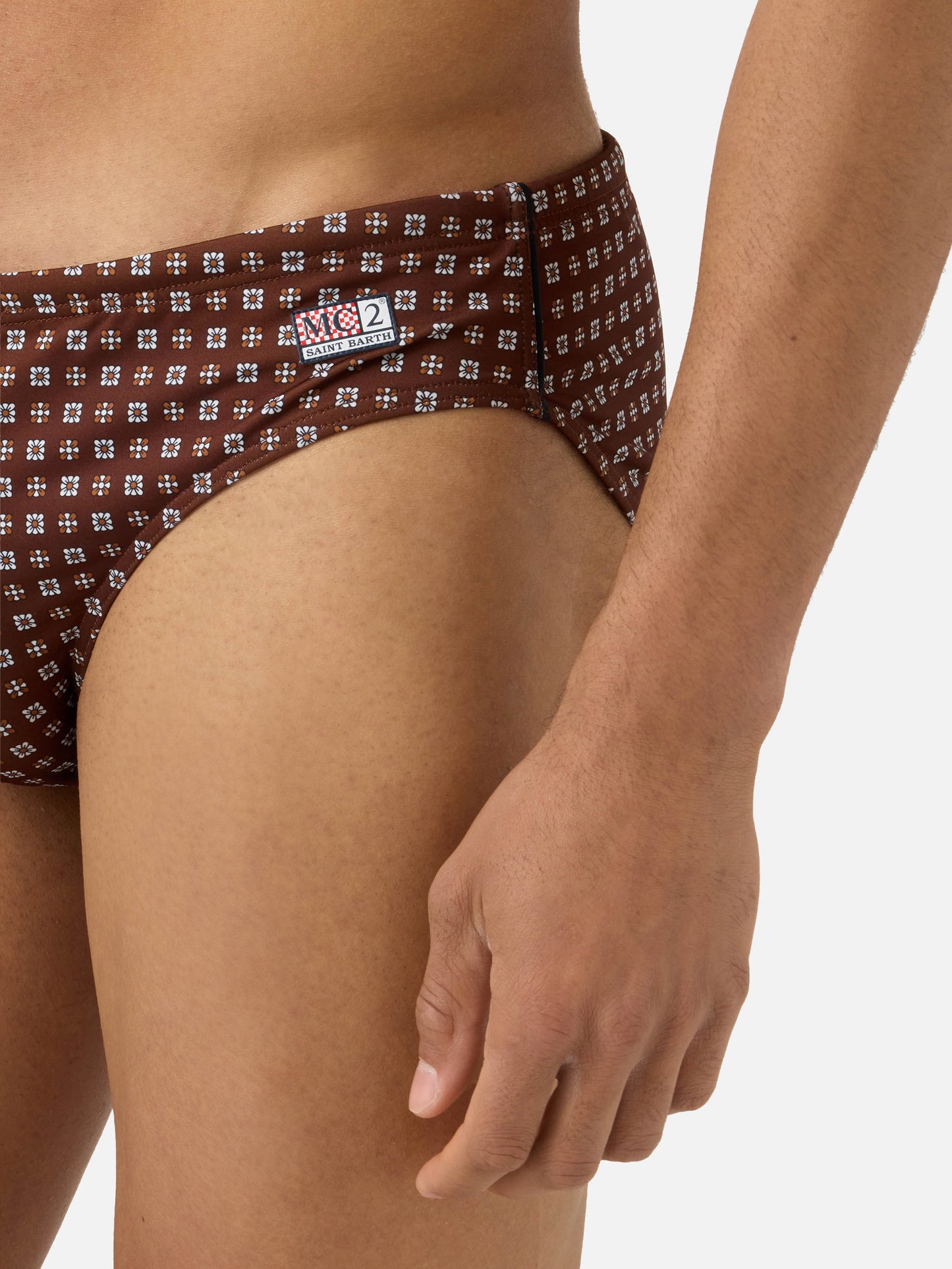 Slip mare Cayo marrone con stampa geometrica