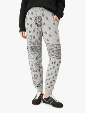 Gestrickte Sweatpants Charlie mit grauem Bandana-Print 