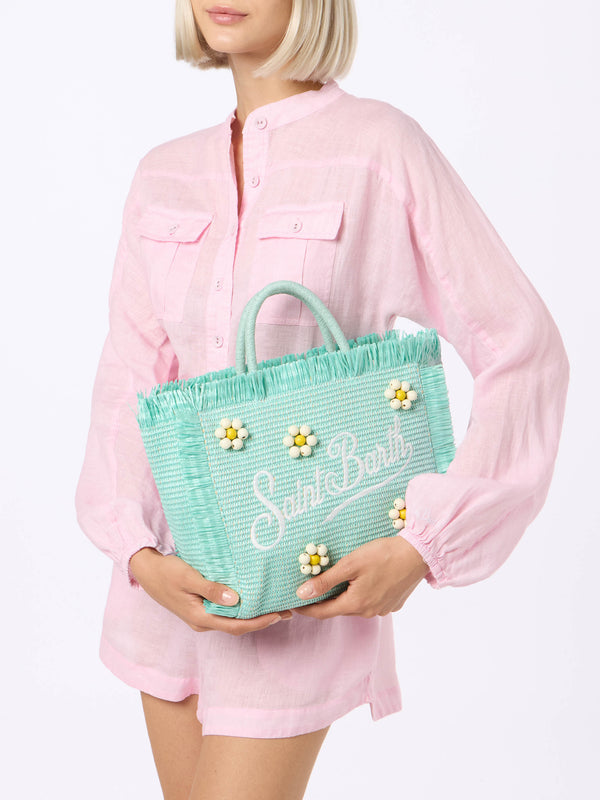 Wassergrüne Colette Strohhandtasche mit Blumenholzperlenverzierung