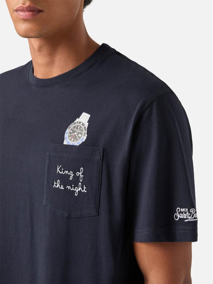 T-shirt Connor blu navy in cotone organico con stampa orologio e ricamo King Of The Night