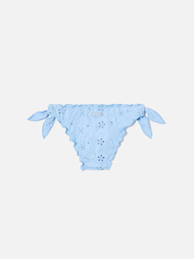Cric hellblaue Sangallo-Badehose mit floraler Stickerei 