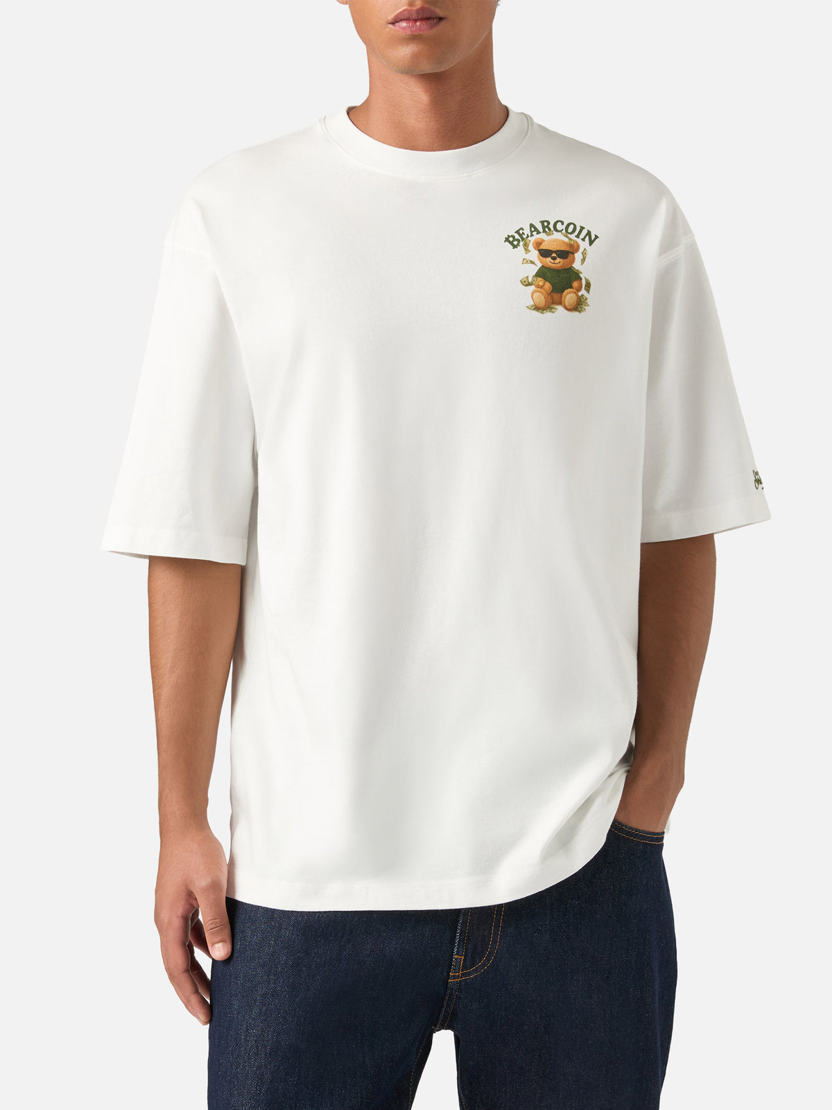 Camiseta oversize de algodón blanca Delmar con estampado Bearcoin en la espalda 