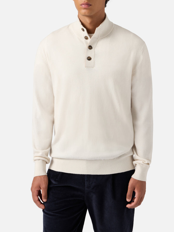 Maglione mezzocollo Dorian in merinocash bianco
