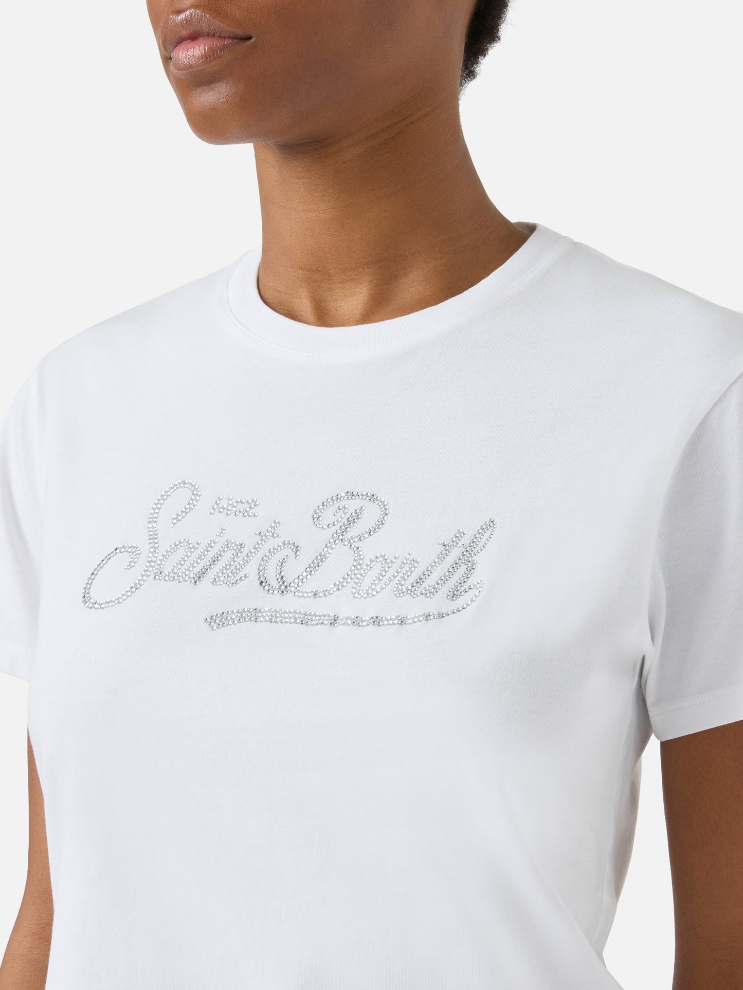 Camiseta Emilie blanca con logo de strass 