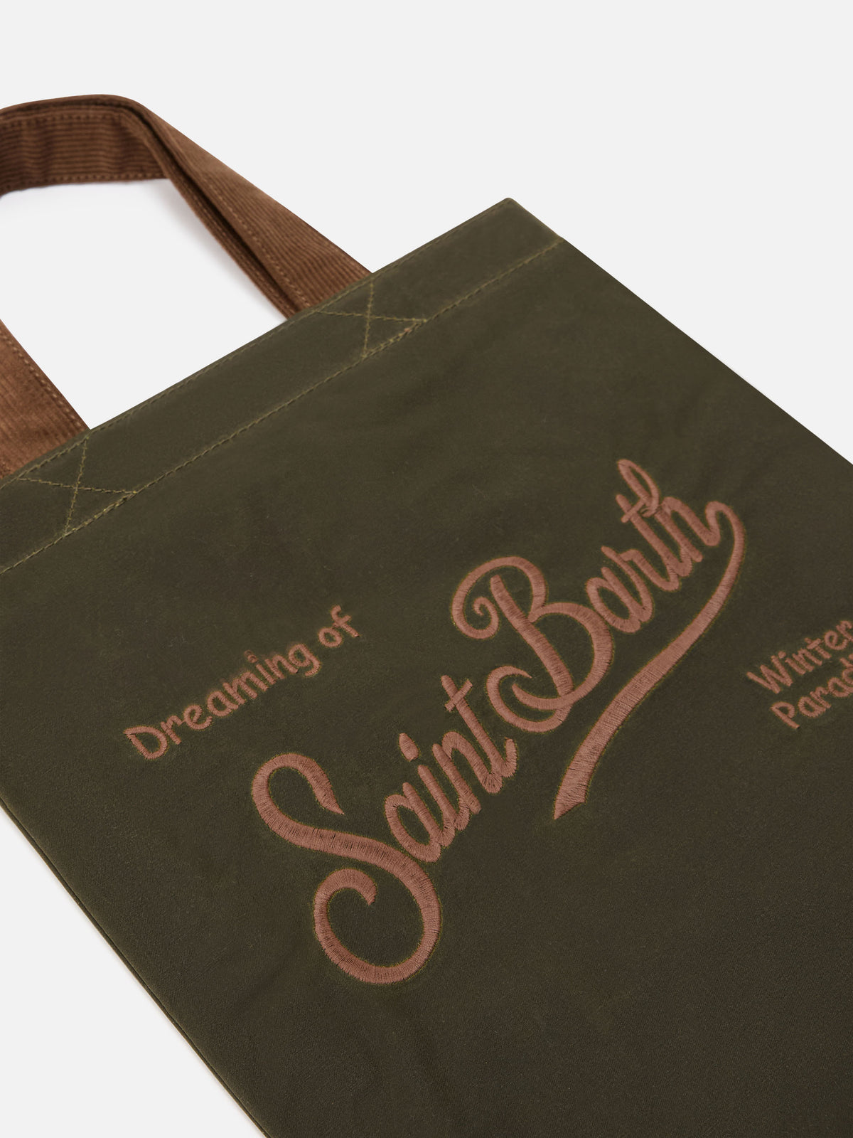 Mini Essential Tasche aus gewachstem Stoff in Military Green mit Logostickerei tote 