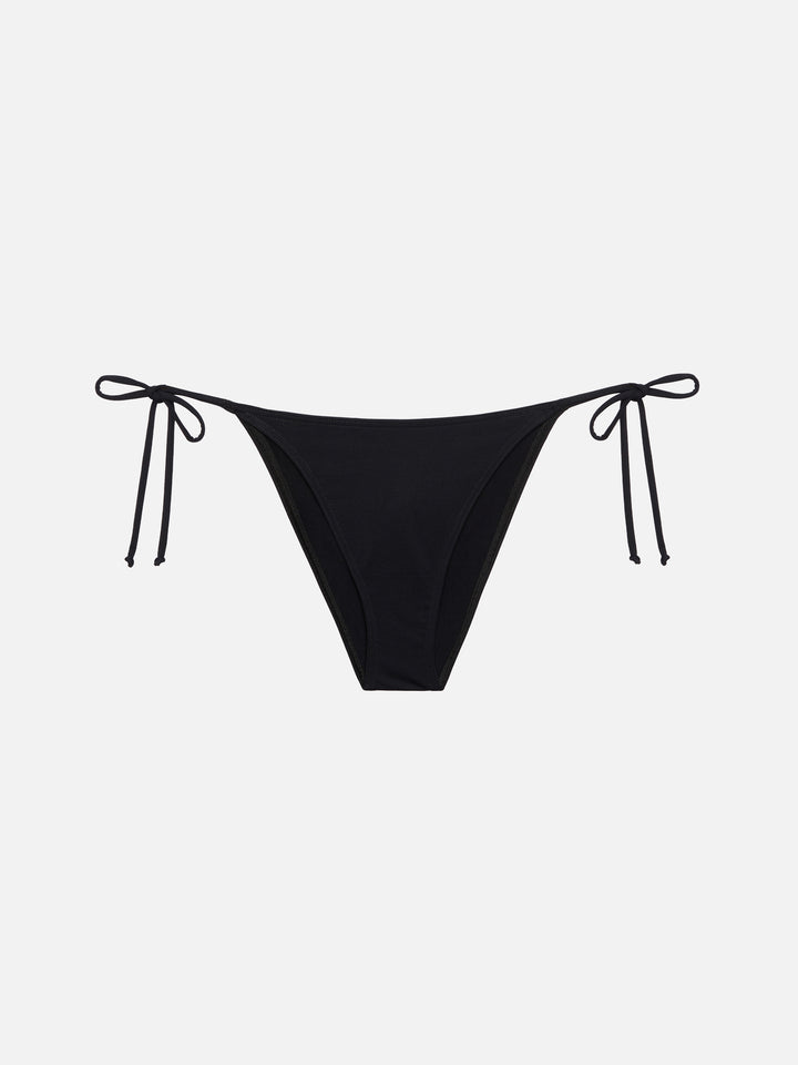Schwarze klassische Badehose „Virgo“ – schwarzes Dreieck-Bralette-Oberteil „Gaia“