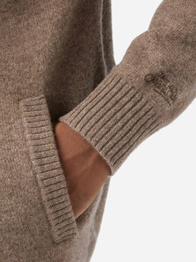 Cárdigan Galway de lana de cordero beige con cuello alto 