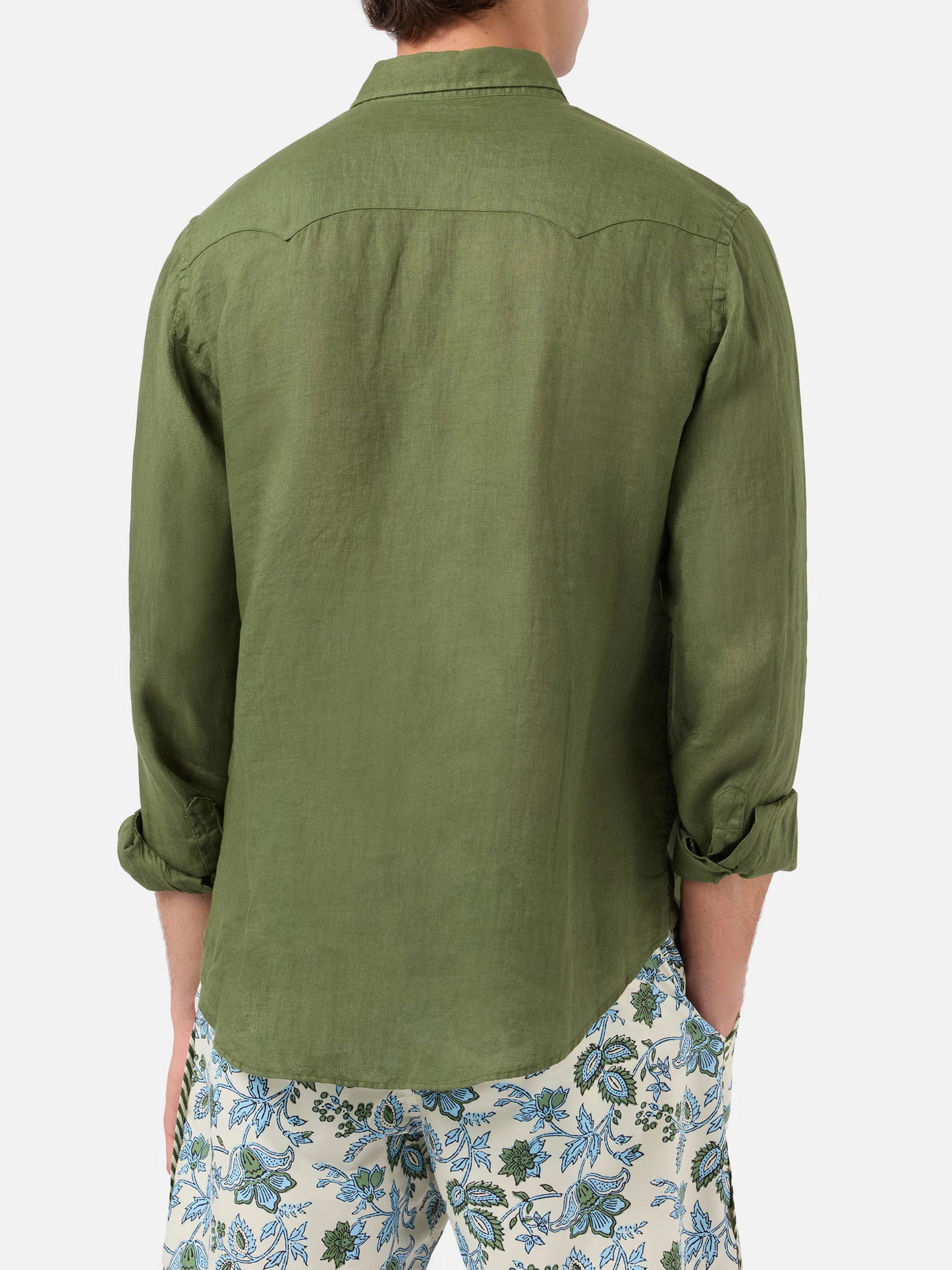 Camisa de lino verde oscuro 