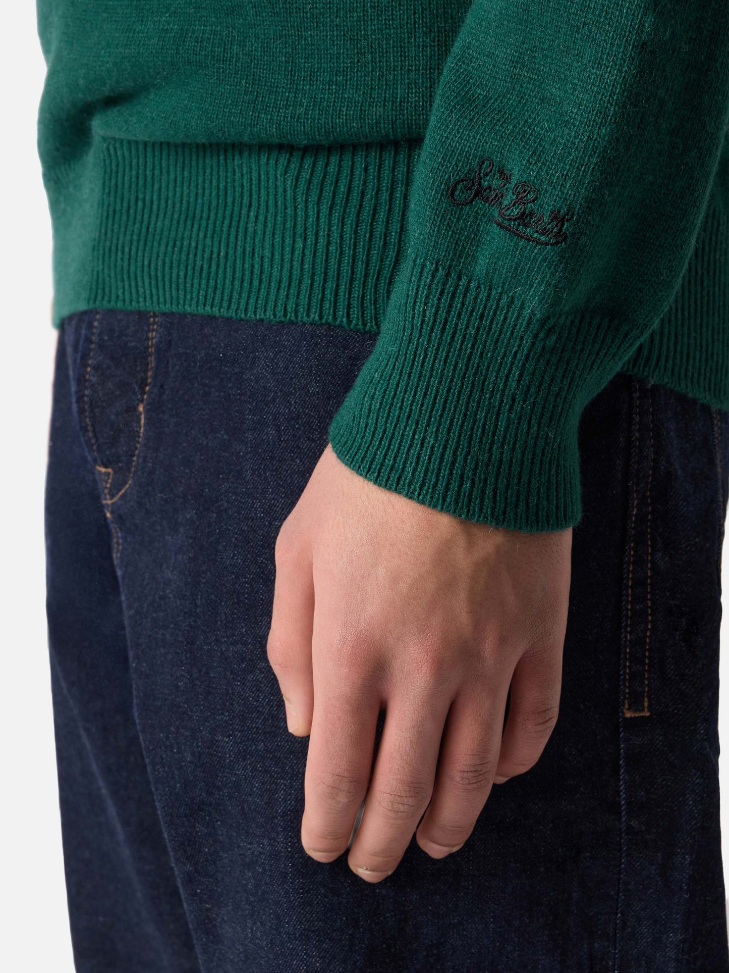 Grüner Heron-Pullover mit Woodstock-Jacquardmuster | PEANUTS-SONDEREDITION