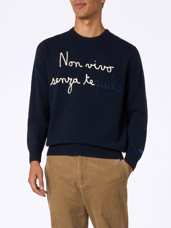 Maglione da uomo blu Heron con ricamo Non vivo senza tequila