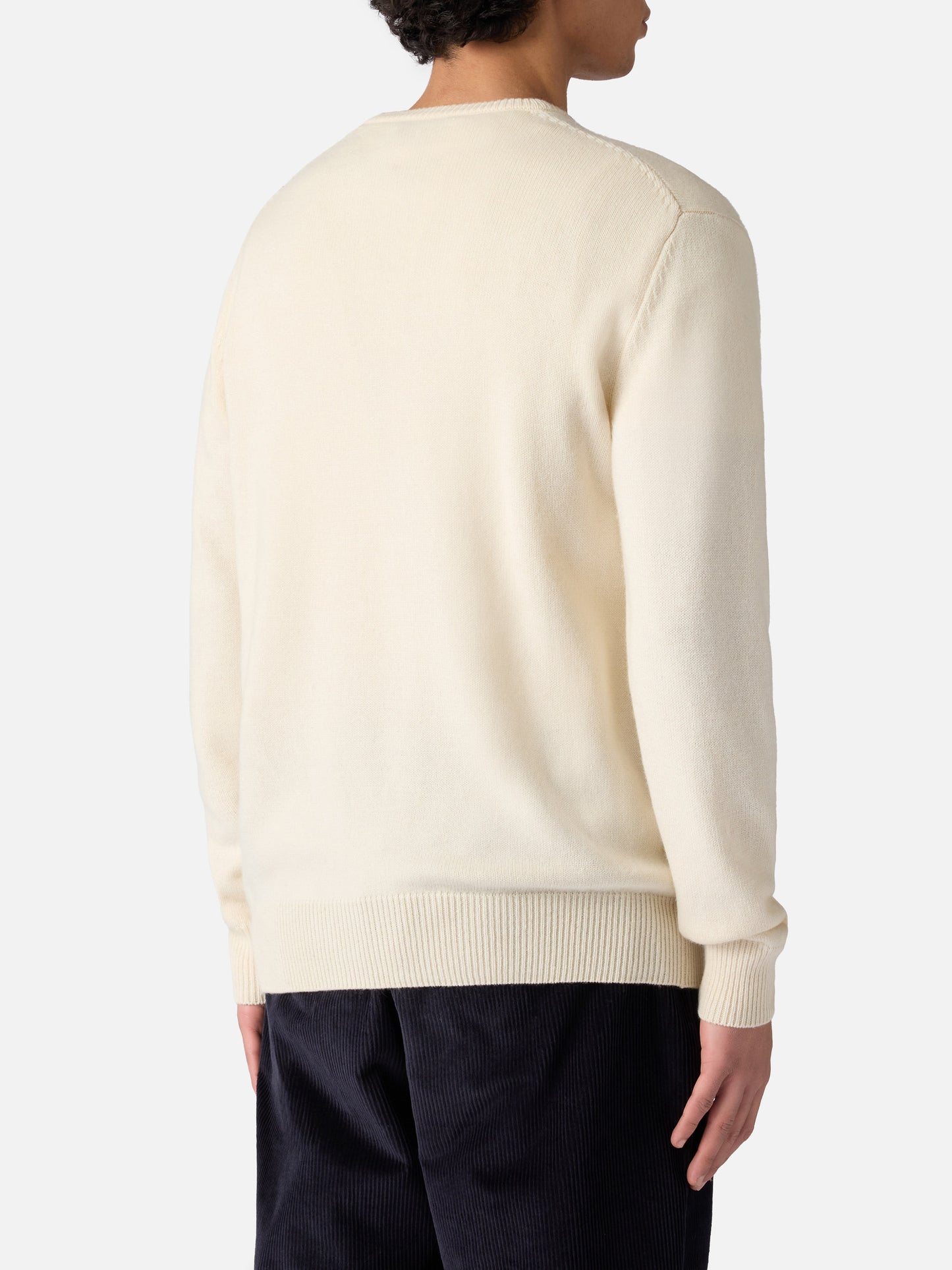 Man white sweater with Settimana in bianco embroidery