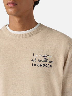 Crewneck sweater Heron Light with La cugina del tortellino, la Gnocca! embroidery | VACANZE DI NATALE SPECIAL EDITION