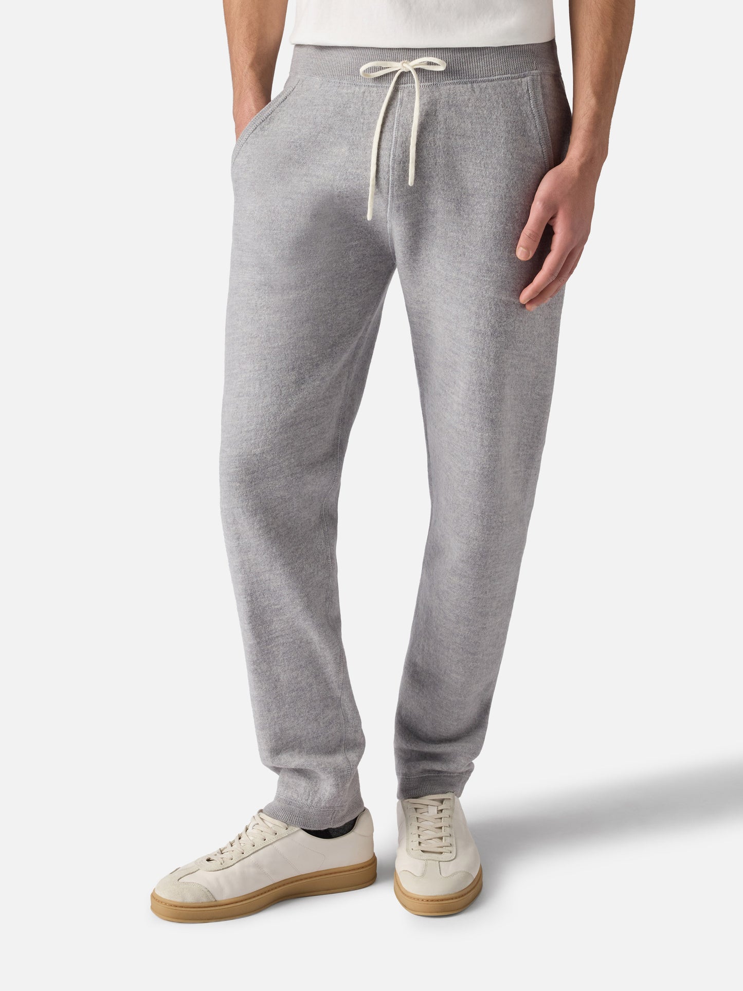 Track knitted sweatpants with pockets
