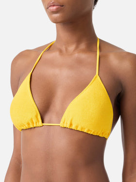Bikini triangular de rizo amarillo Leah Marielle con charms 