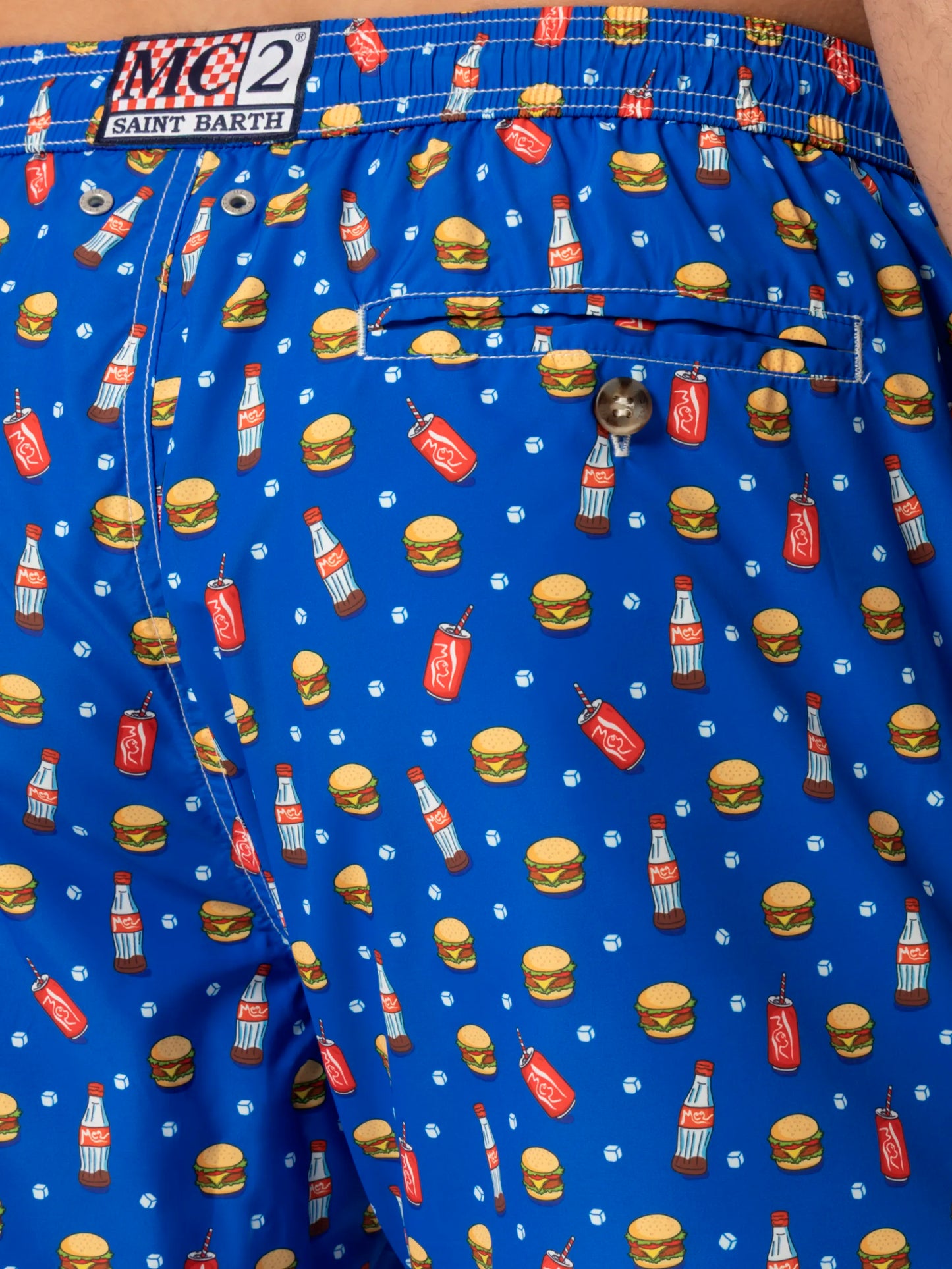 Badeshorts aus leichtem Stoff „Lighting“ mit Fast-Food-Print