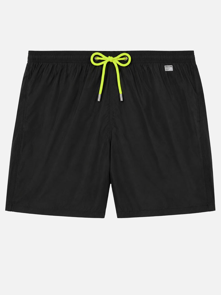 Schwarze Badeshorts für Herren aus leichtem Stoff Lighting Pantone | PANTONE® SPECIAL EDITION