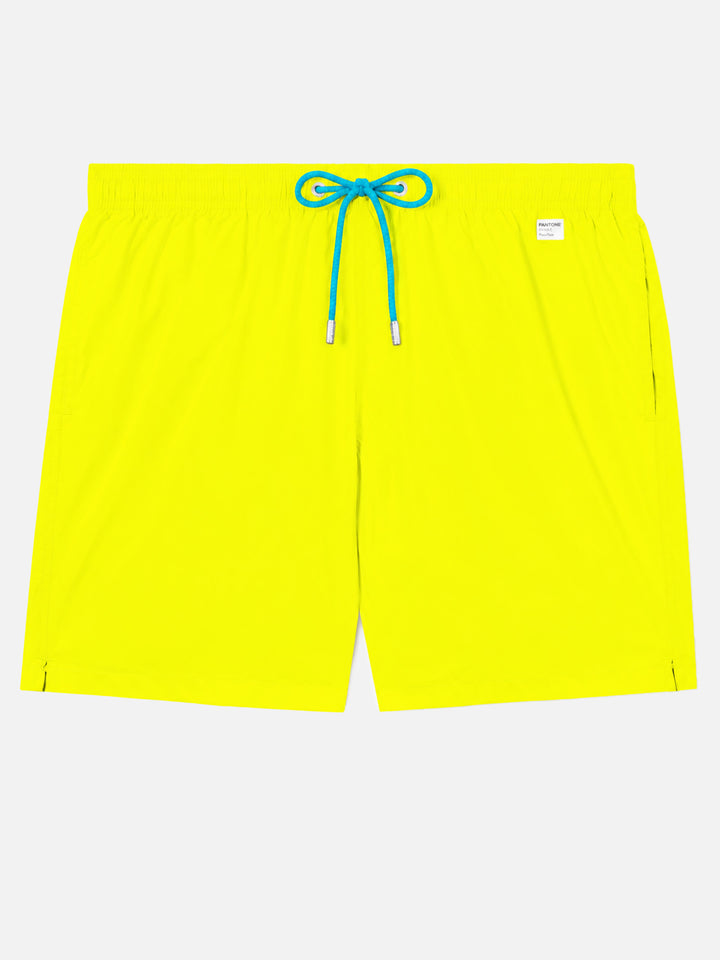 Bañador corto Lighting Pantone amarillo flúor en tejido técnico elástico | Edición Especial 