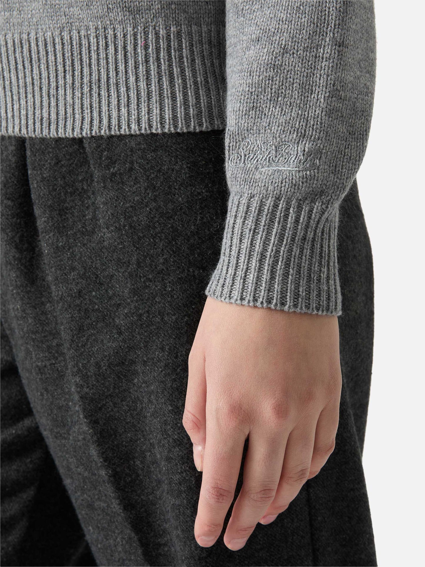 Girocollo Louise grigio con decorazioni di strass Saint Moritz | SPECIAL EDITION ST. MORITZ TOP OF THE WORLD