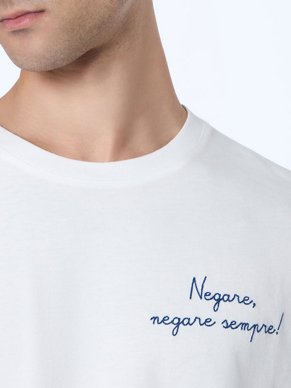 T-shirt bianca da uomo Luton con ricamo Negare, negare sempre! | VACANZE DI NATALE EDIZIONE SPECIALE