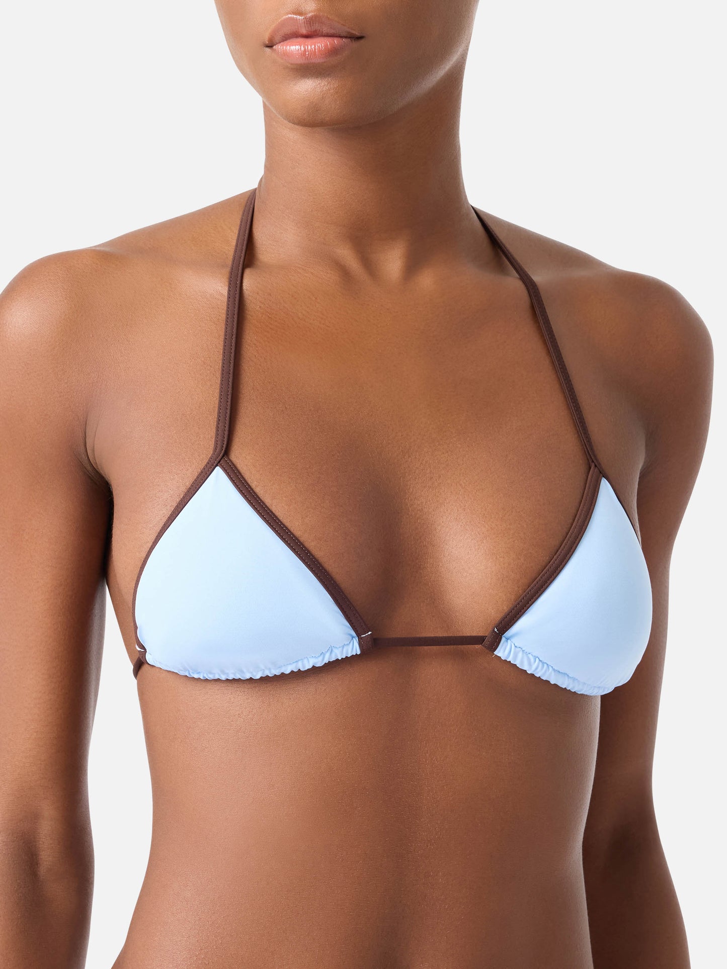 Bikini Leah Virgo marrone con bordi azzurri a contrasto