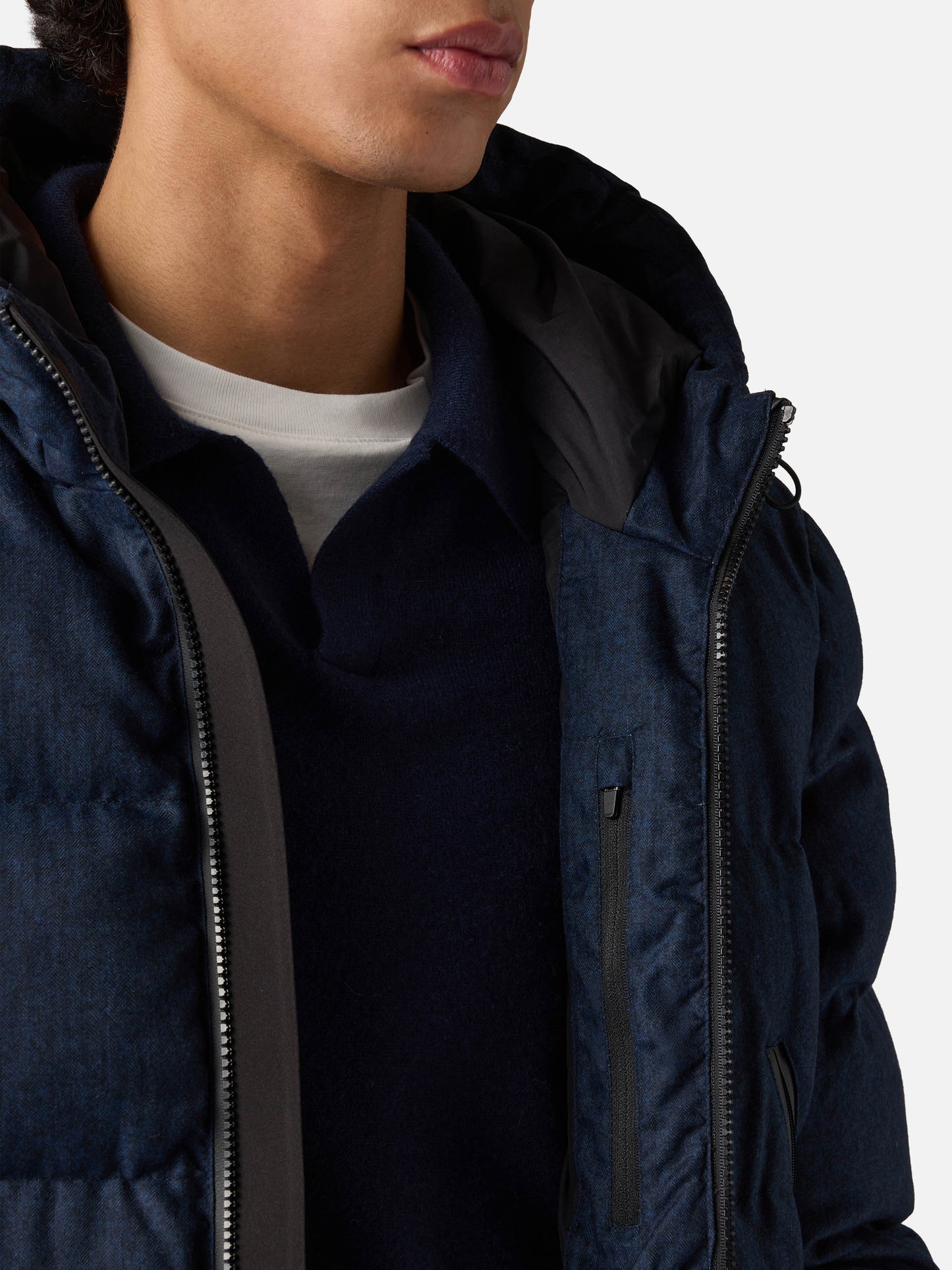 Maier padded hooded jacket in flannel in navy blue solid color